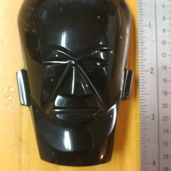 Black Onyx Sculpture - Picture 1 of 5